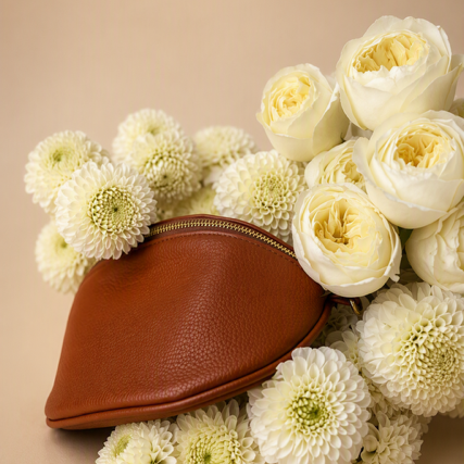 Flowercrown Set für DIY-Idee. Dirndl Accessoire oder zum Brautkleid. Trockenblumen in gelb, beige und creme Tönen. Trockenblumen für eine DIY-Idee. Haarreifen mit Trockenblumen binden. Trockenblumen in gelb, beige und creme Tönen.